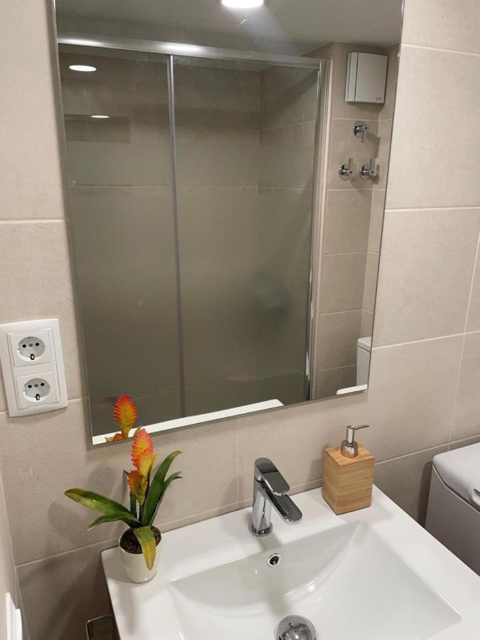 Fantastico Piso Con Piscina En Corazon De Fenals * Lloret de Mar