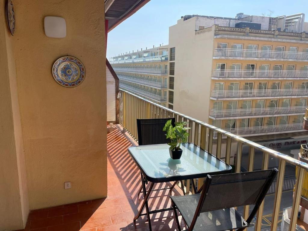 Fantastico Piso Con Piscina En Corazon De Fenals Appartement
